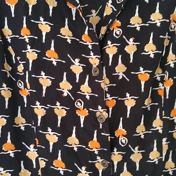 Ballerina dress. - Picture 2 of 2